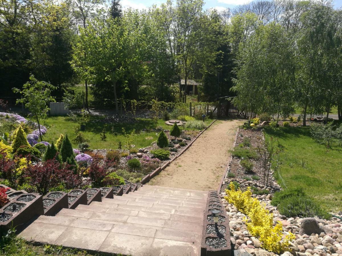 Dom Wczasowy Pieciu Pomostow I Domki Letniskowe Czaplinek Exterior foto